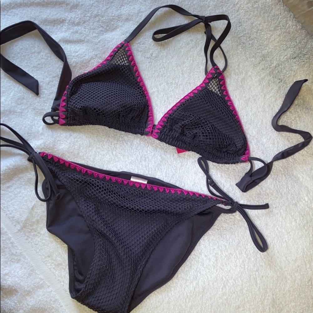 String bikini